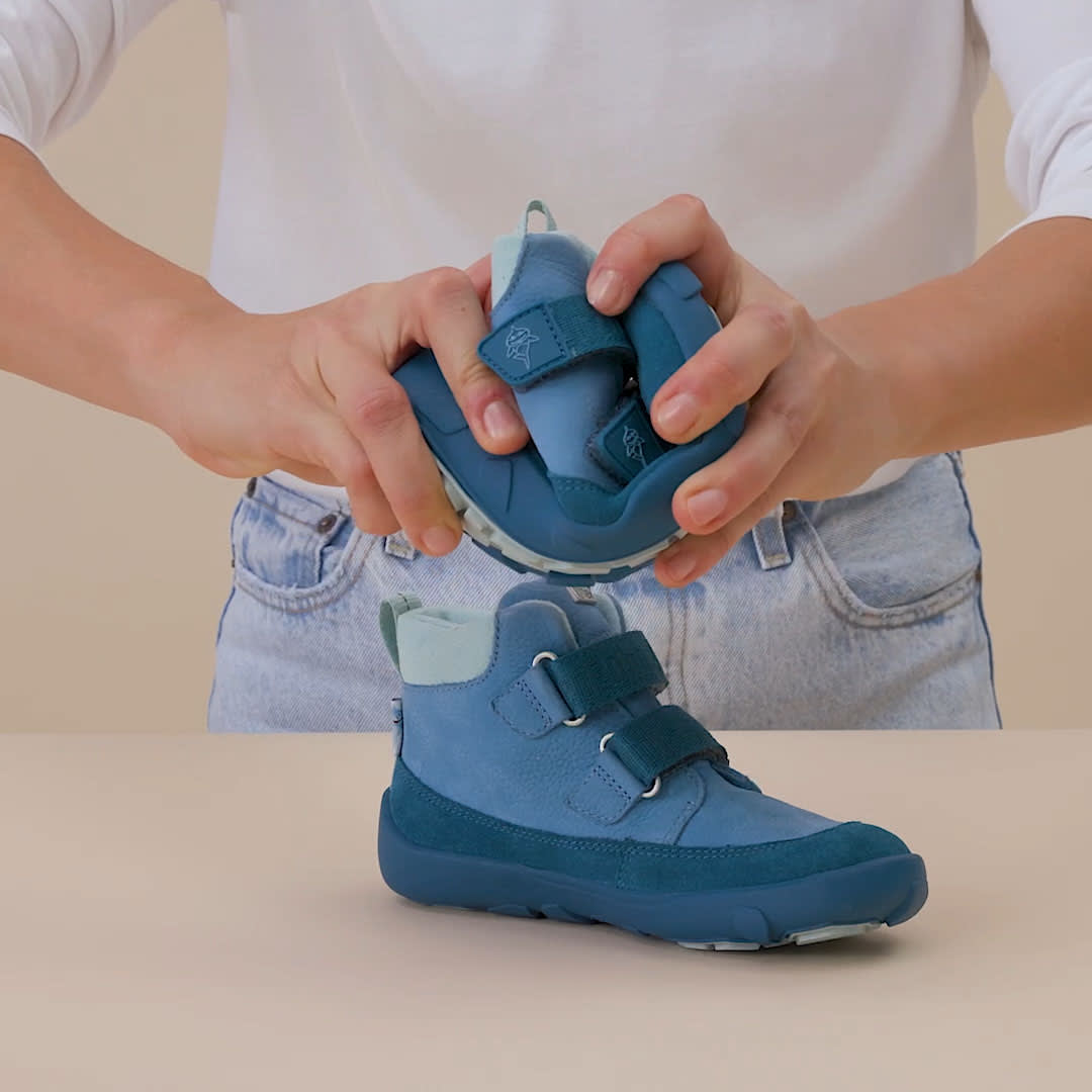 1x1-Duenne-flexible-Sohle-Lowboot-Friendy preview