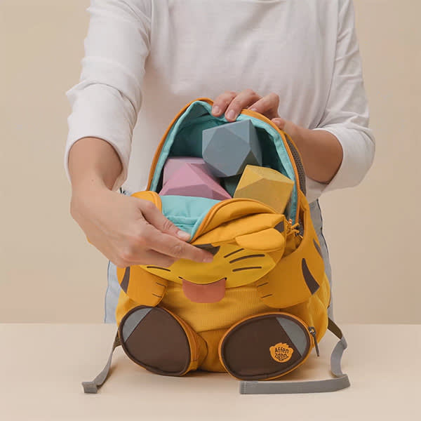 1x1-ohne-Text-Grosser-Freund--Hauptfach preview