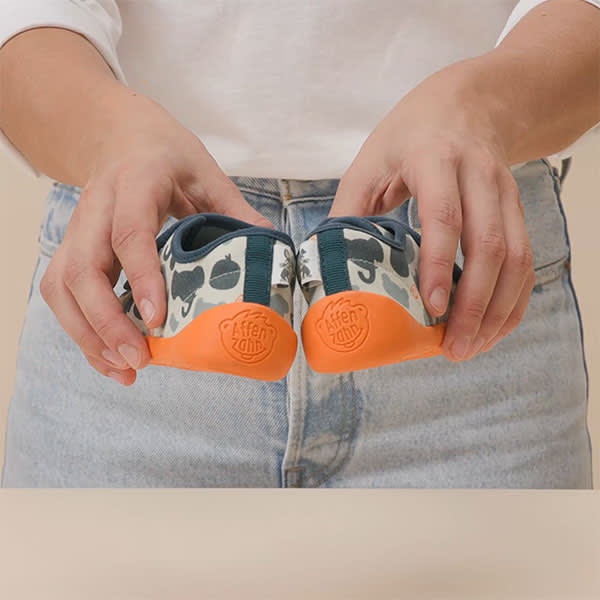 1x1-no-text-Rechts-Links-Unterscheidung-Hausschuh-Baumwolle-Movy preview