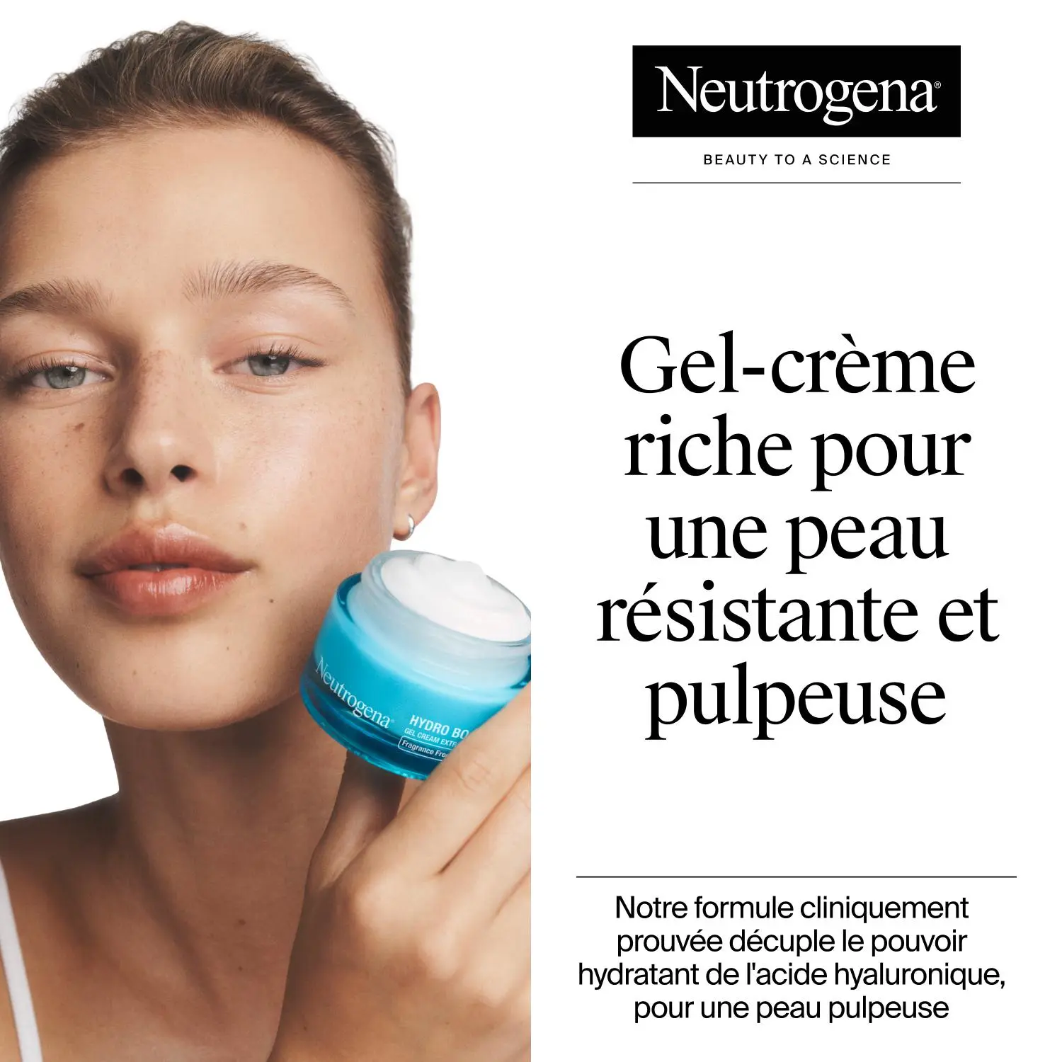 Femme tenant un pot ouvert de gel-crème Neutrogena Hydro Boost pour peaux très sèches, montrant un hydratant léger pour une hydratation en profondeur