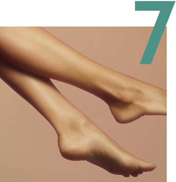 Deux jambes avec le chiffre 7 dans le coin
