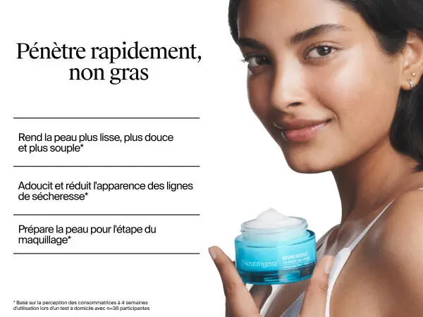 Jeune femme tenant un pot de gel-crème Neutrogena Hydro Boost, sans parfum, avec le couvercle ouvert, pour en montrer le produit à l’intérieur