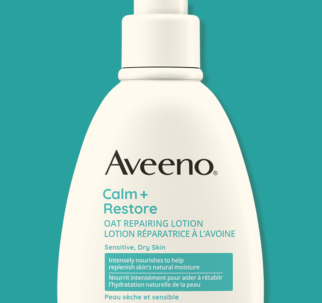 Gros plan du flacon-pompe de lotion réparatrice à l'avoine Aveeno® Calm + Restore