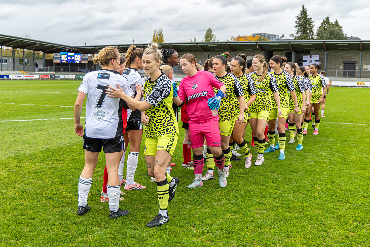 women v dartford fa cup