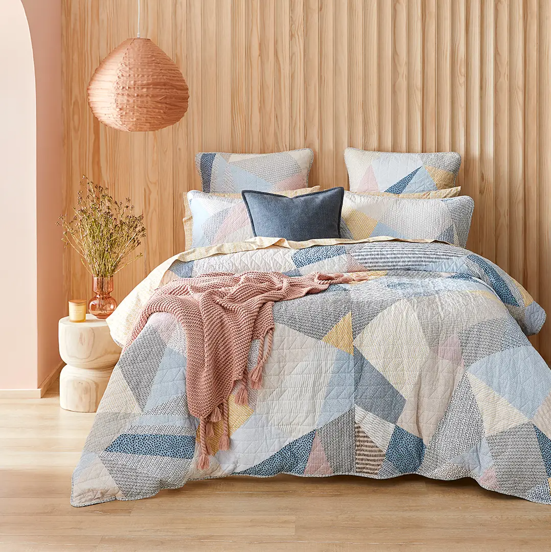 Bed Bath N' Table