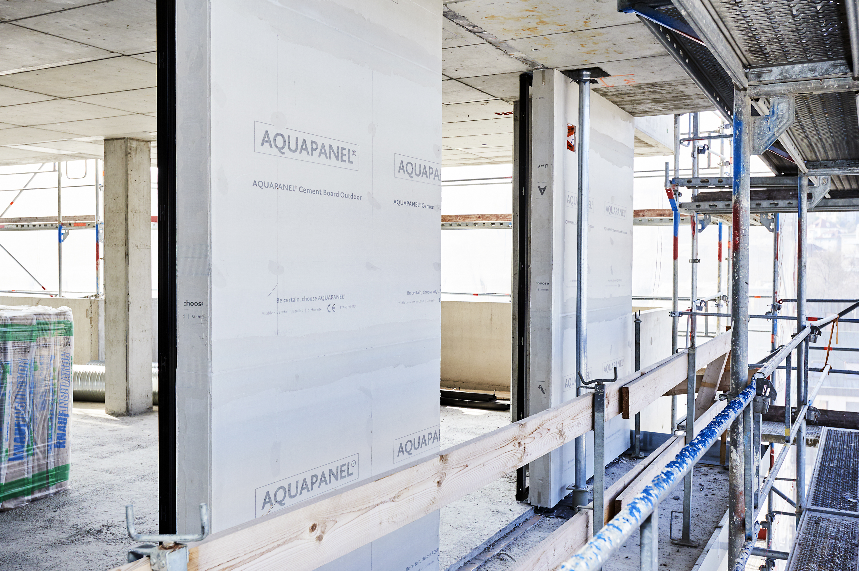 Knauf AQUAPANEL® Cement Board Outdoor System