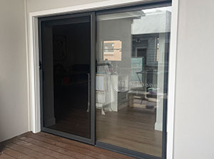 Saver Single Sliding Door