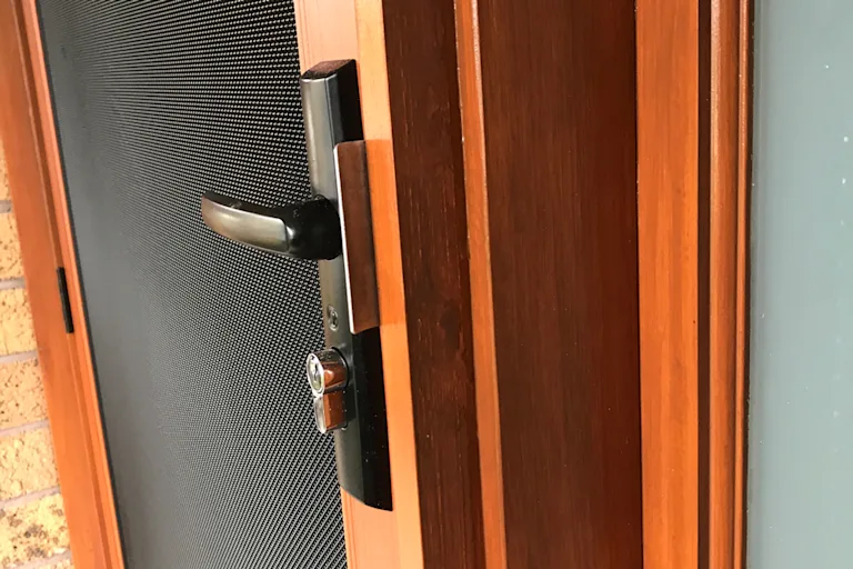 Western Red Cedar Effect Finish
