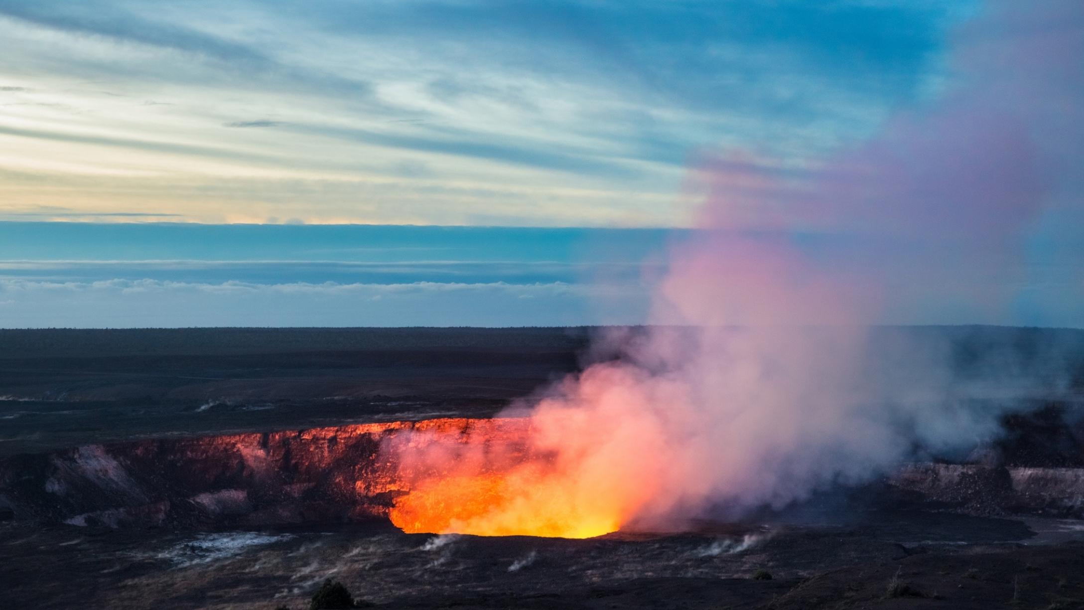 Elderly Man Dies After Falling Into Hawaiian Volcano That's The Most ...