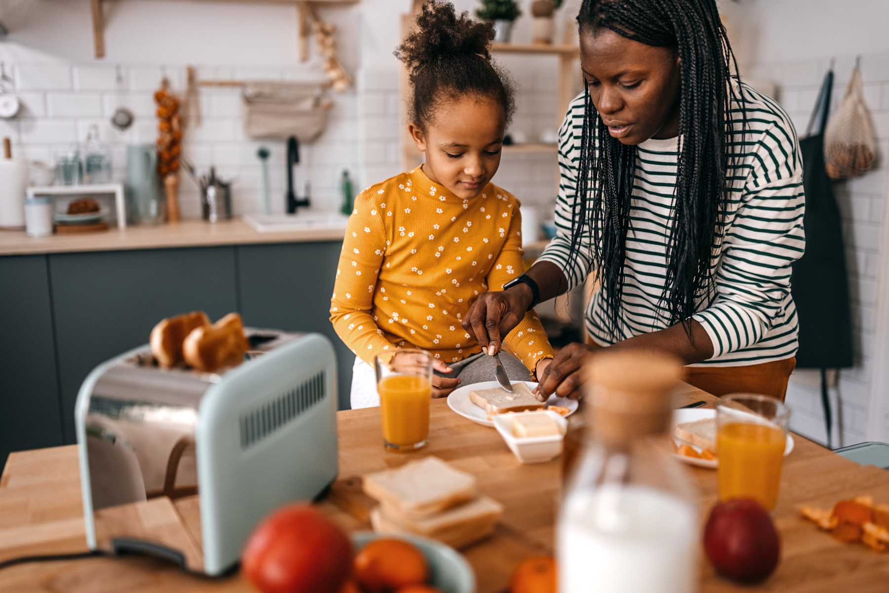 Amazing Toaster 7 Amazing Toasters (And Accessories) That Do More Than Just Toast ...