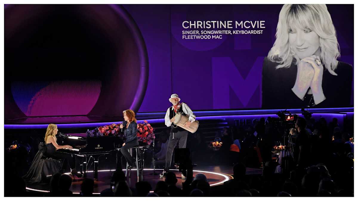 Grammys 'In Memoriam' Segment Honors Christine McVie, Takeoff, Loretta