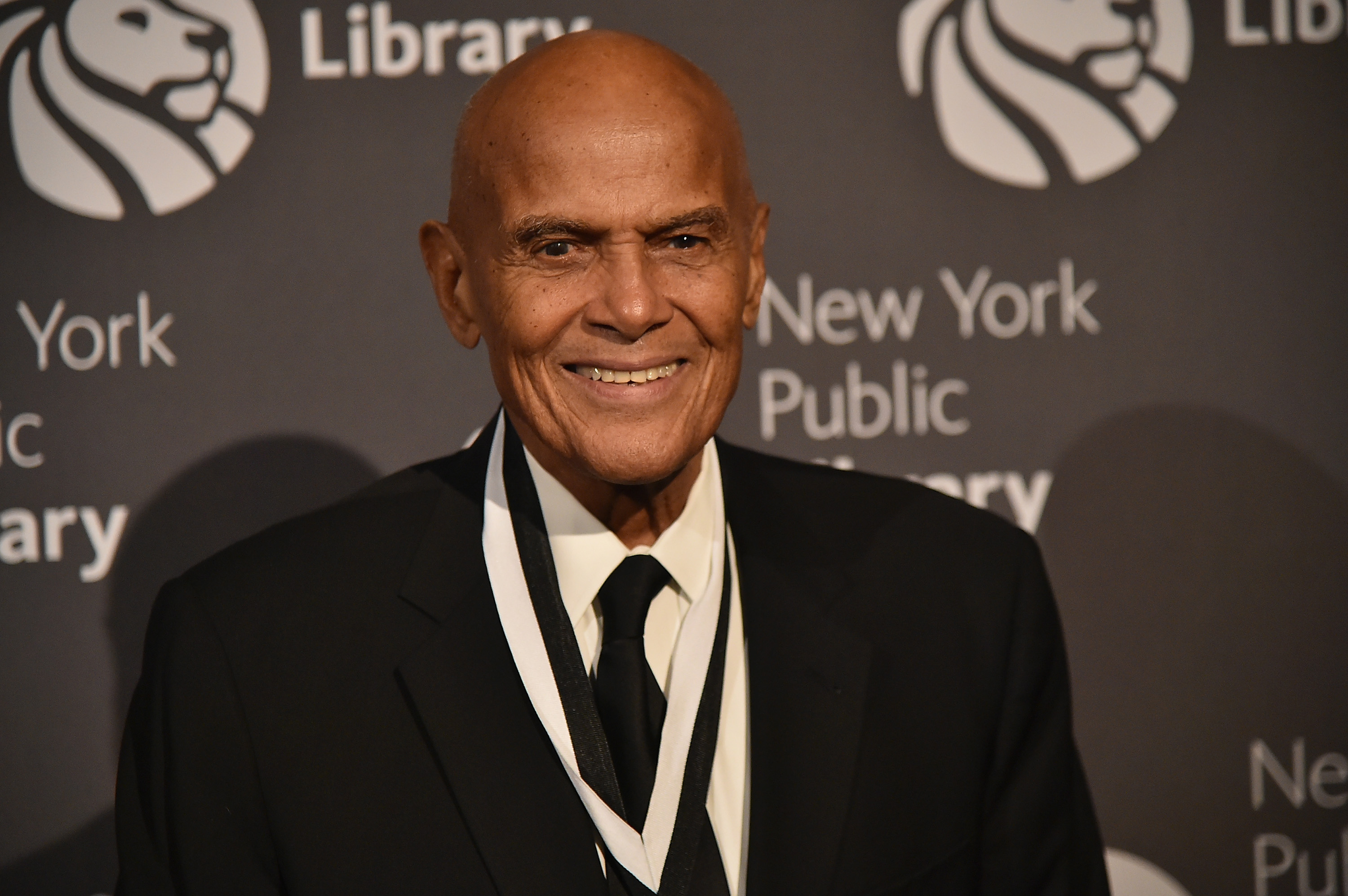 Singer Harry Belafonte Has Died At Age 96 | LittleThings.com