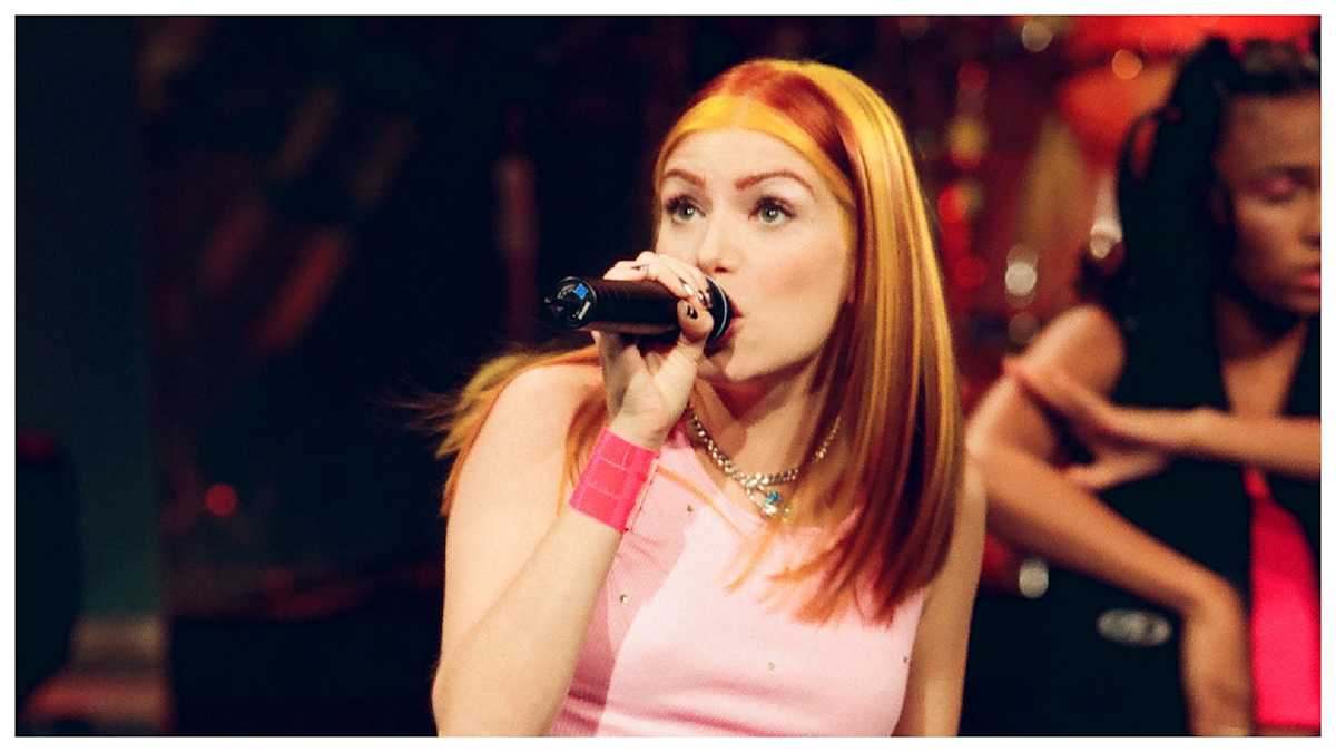 10 Best Graduation Songs Of All Time