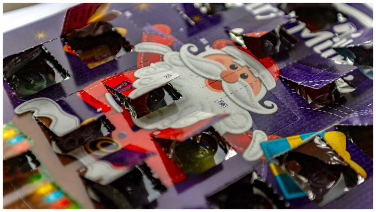 Man Eats Advent Calendar Chocolates In Record Time LittleThings com