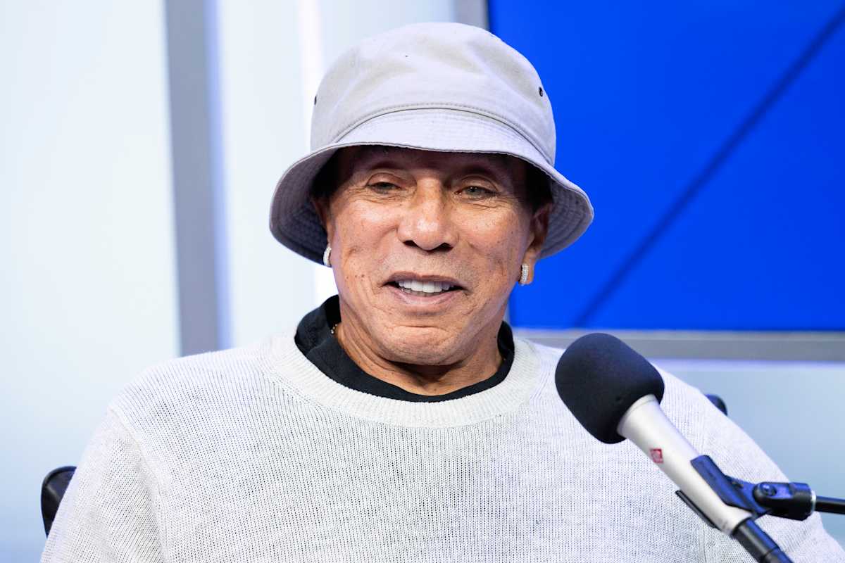 Smokey Robinson Admits He Had An Affair With Diana Ross | LittleThings.com