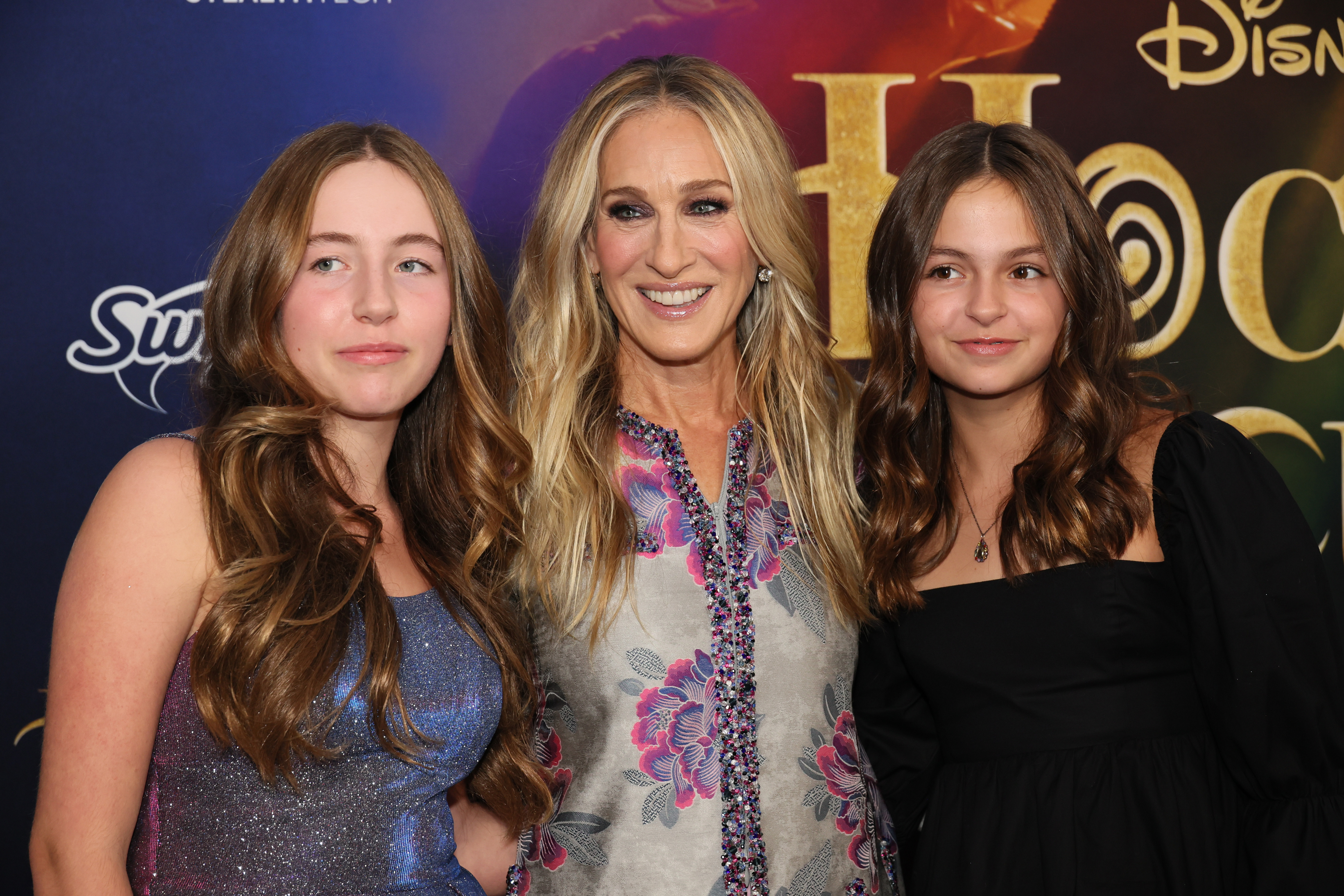 Sarah Jessica Parker S 13 Year Old Twins Joined Her At The Hocus Pocus   GettyImages 1428143801 