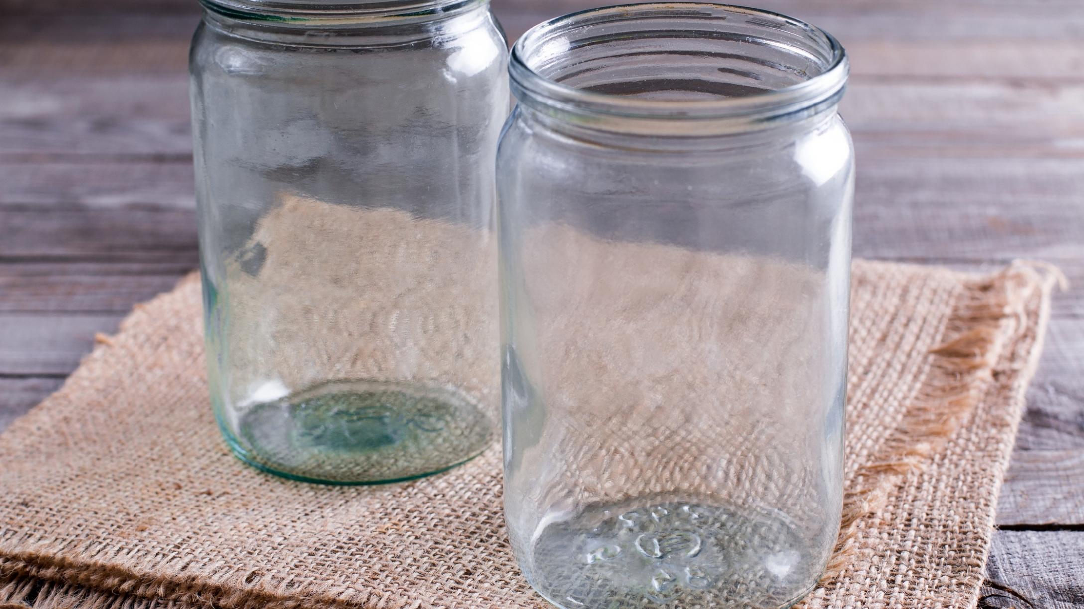 '90 Day Fiancé' Star Laughs At Haters, Makes Up To 45,000 A Week