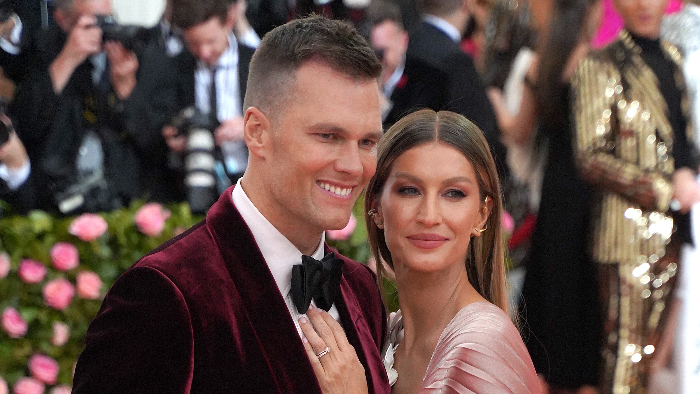 Tom Brady Gisele Bundchen 'In A Fight' As He Misses Training