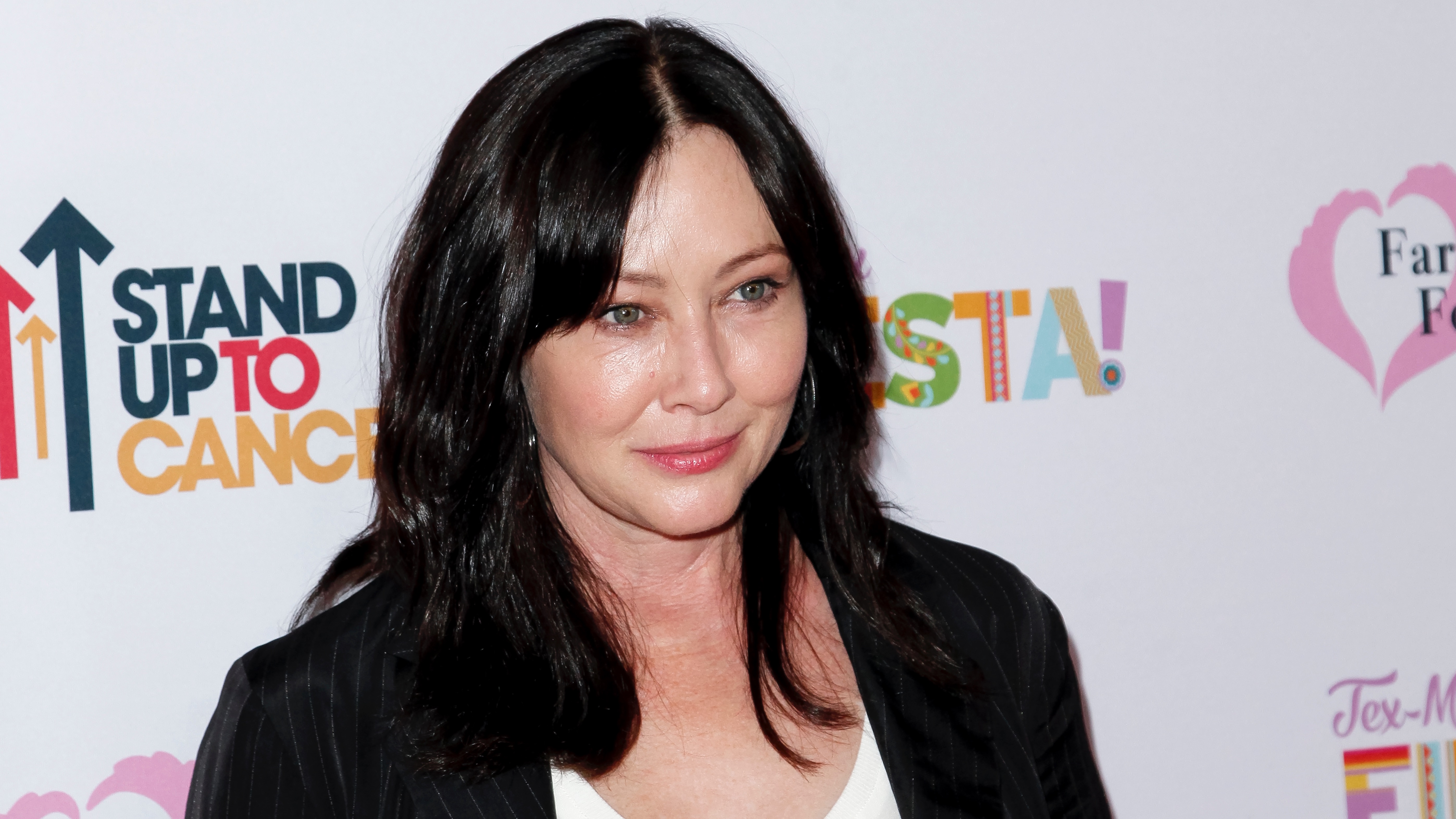 Shannen Doherty Shares ‘What Cancer Can Look Like’ Before Brain Surgery | LittleThings.com