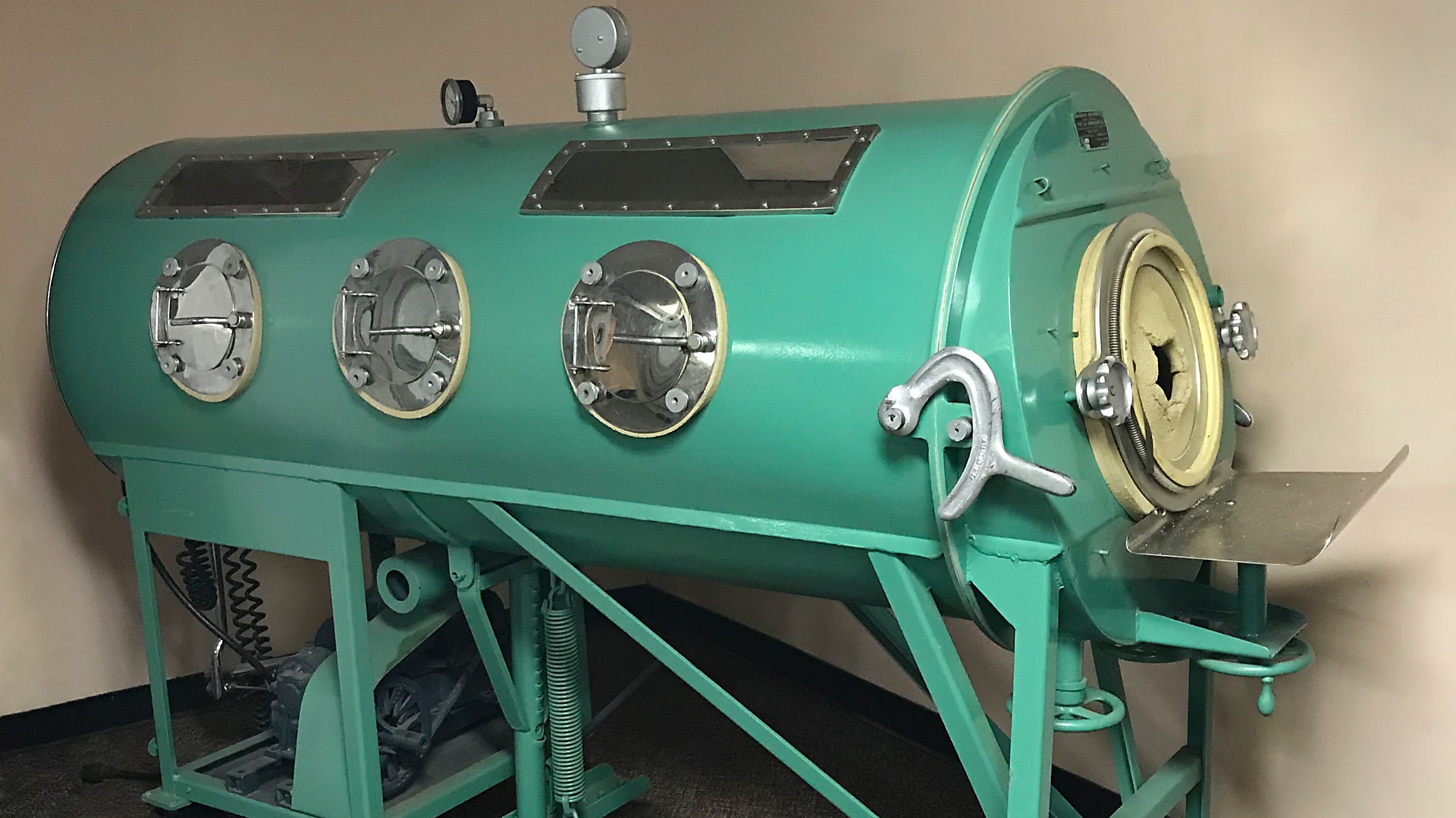 How 'Polio Paul' Survived In An Iron Lung For 70 Years