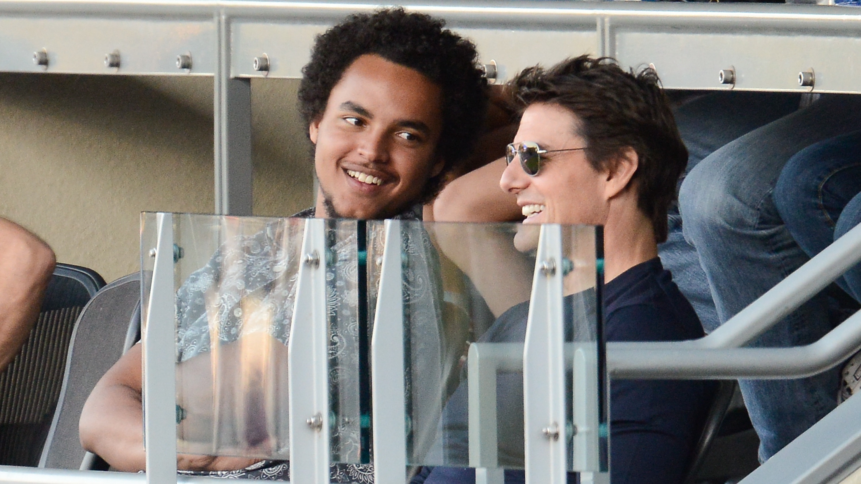 Tom Cruise surprises fans during outing with son Connor at Giants game