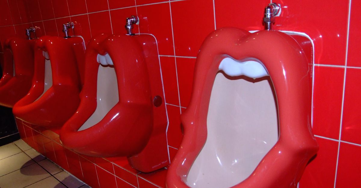 The 17 Most AMAZING Toilets Ever Known To Man... 10 Feels Weird
