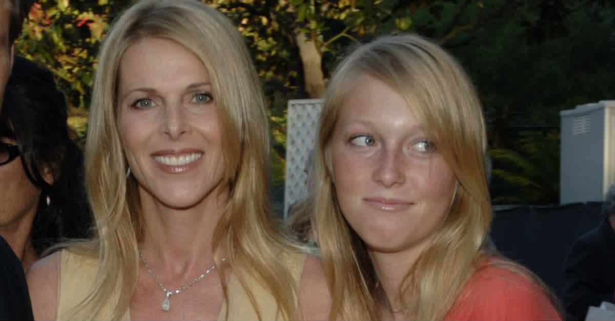 ‘dynasty Star Catherine Oxenberg On Saving Daughter From Sex Cult
