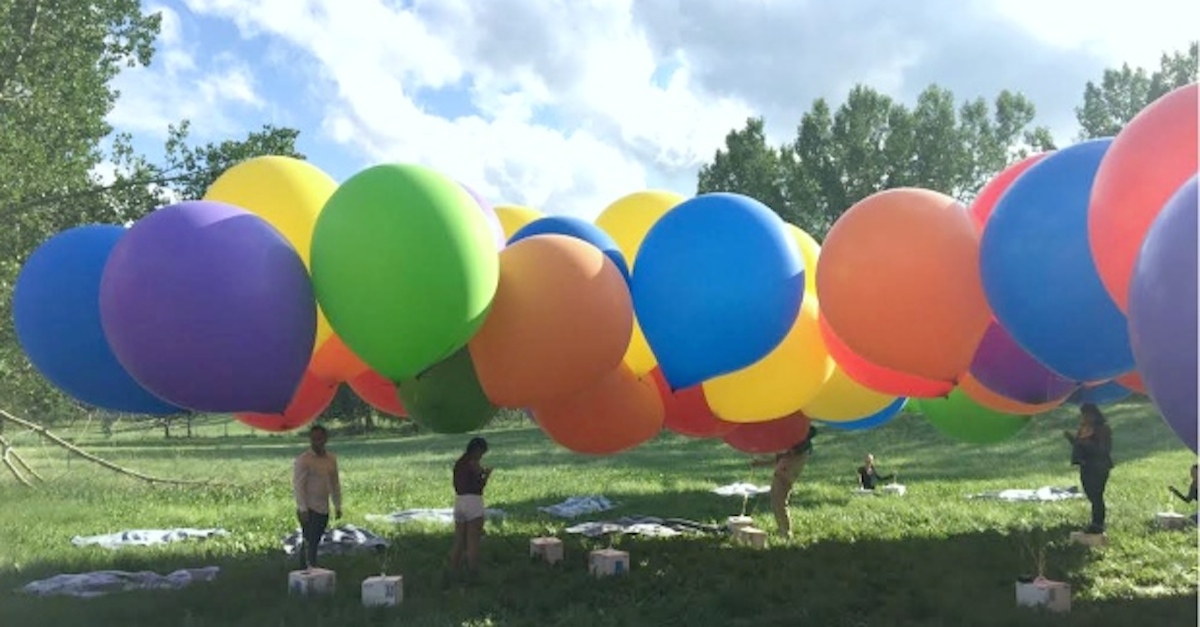 Man Blows Up 110 Helium Balloons. What He Does With Them? So Unexpected