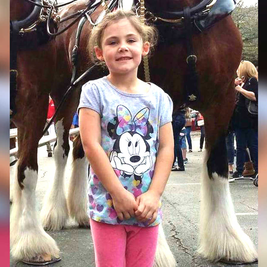 Dad Snaps A Photo Of His Little Girl. But When The Camera Zooms Out? This Is PERFECT! | LittleThings.com