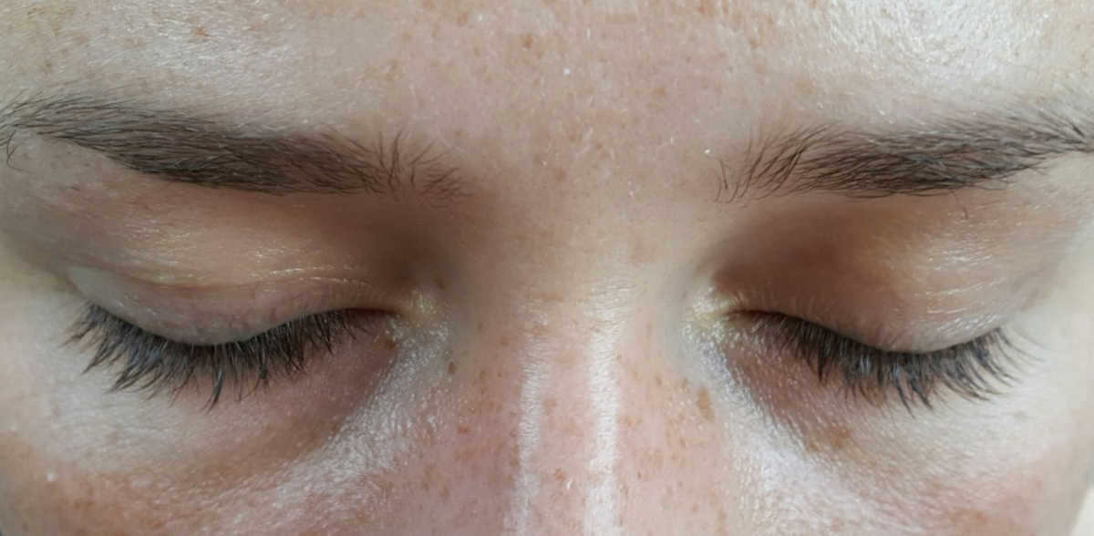 Can Coconut Oil Make Your Eyelashes Grow 