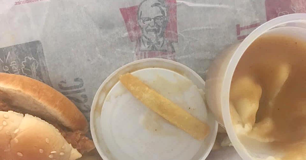Pregnant Woman Gets Shamed For Eating At KFC Until She Brilliantly Shuts Down Rude Stranger | LittleThings.com Pregnant Woman Gets Shamed For Eating At KFC Until She Brilliantly Shuts Down Rude Stranger | LittleThings.com