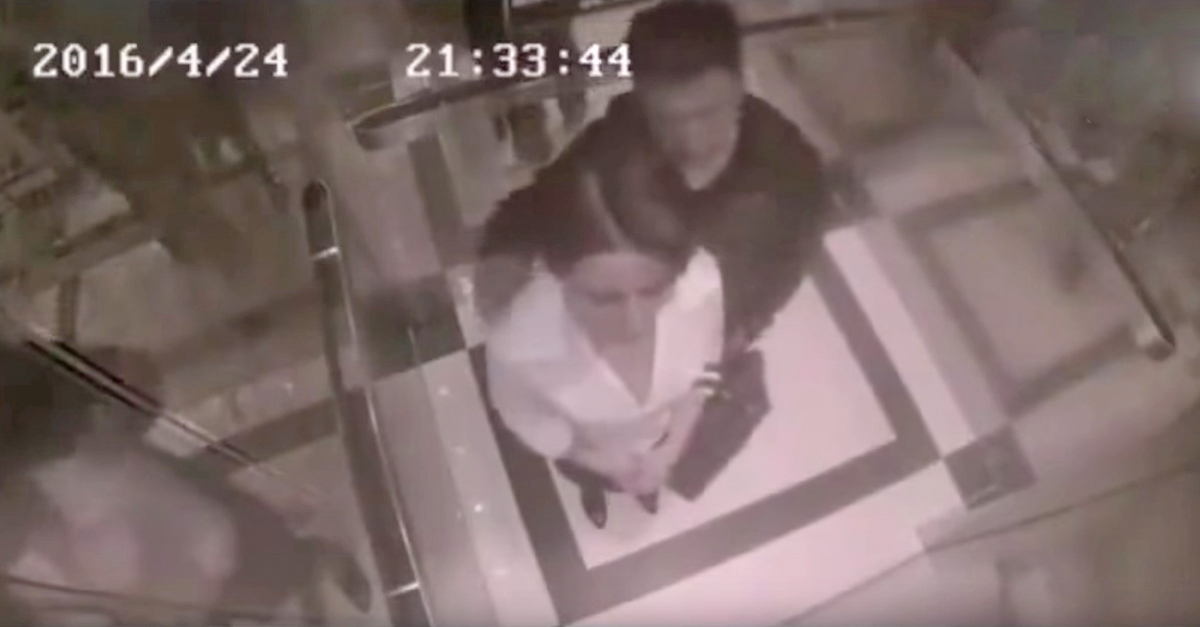 Security Camera Catches Creep Sneak Up Behind Her. When She Turns ...