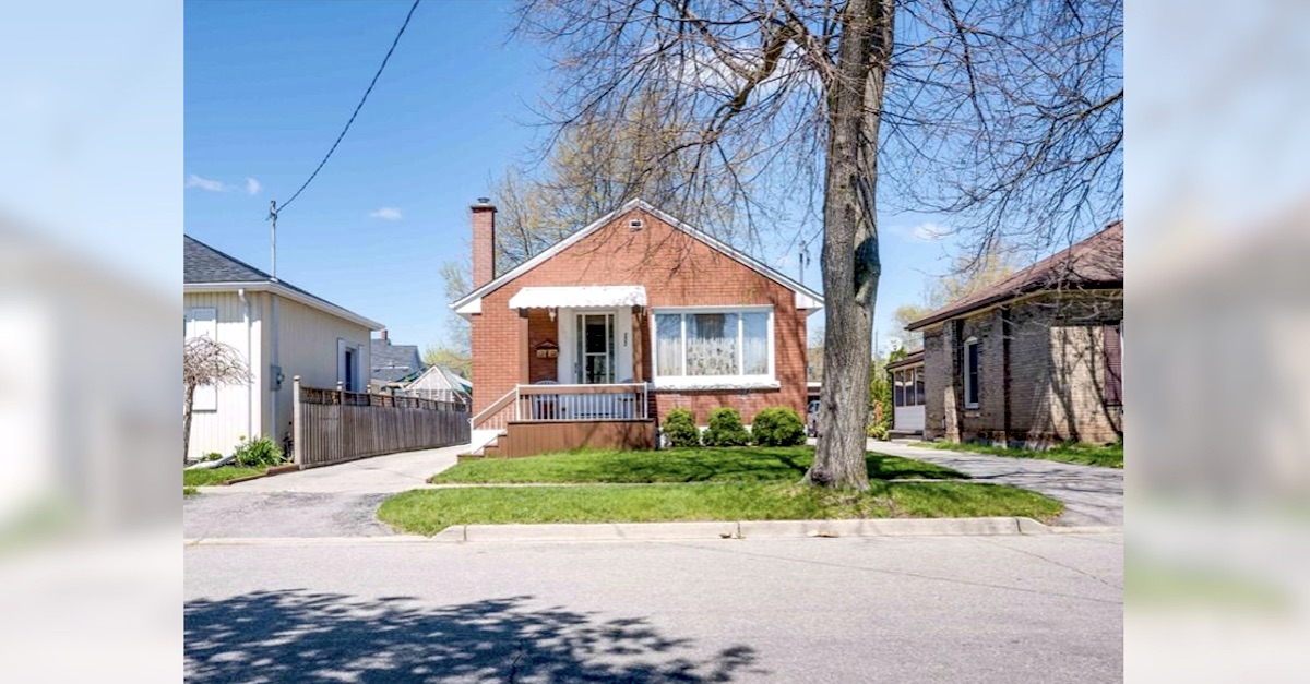 House Full Of Clowns Has Touching Backstory