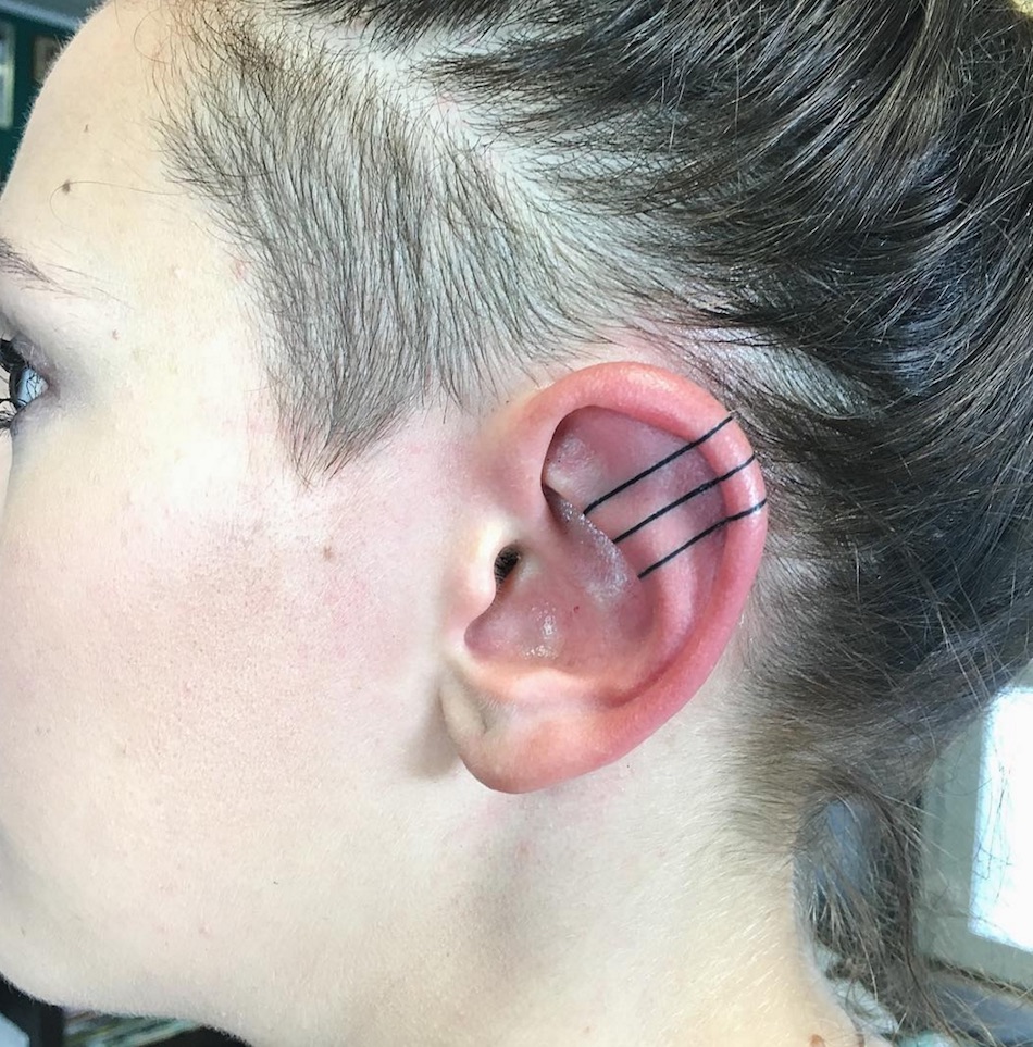 Ear Tattoos Are The Painful New Ink Trend Littlethings Com