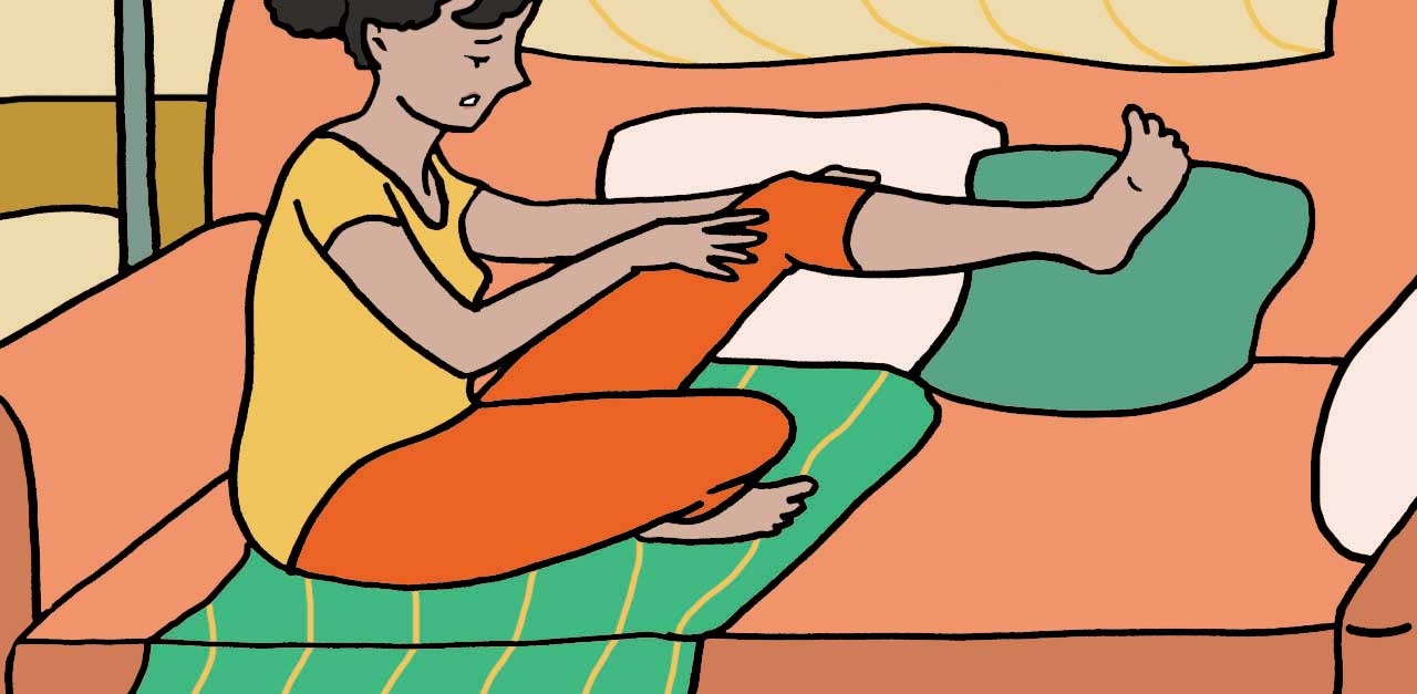 4 Easy Ways To Wake Up Your Foot When It 'Falls Asleep'