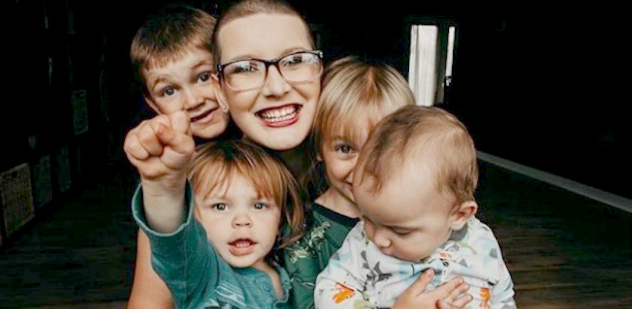 Mom Posts Intimate Photo After Having 6 Miscarriages