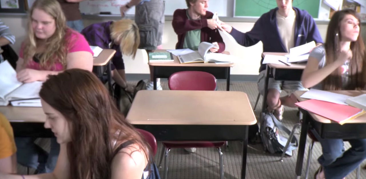 Family Serves Birthday Cake To An Empty Seat. Where Is Their Daughter? Absolutely Heartbreaking