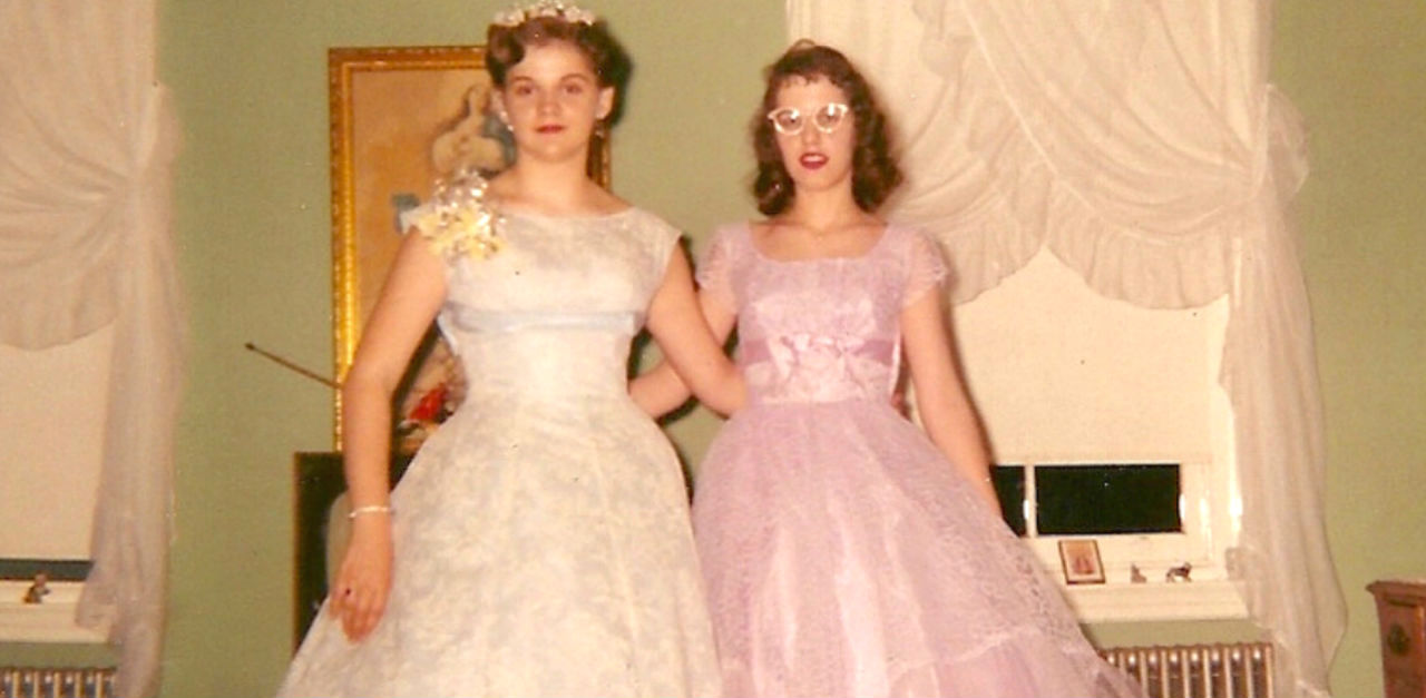 13 Vintage Prom Dresses From The 50s And 60s LittleThings