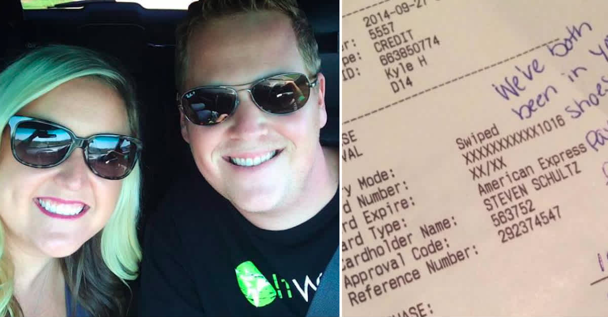 Couple Leaves Waiter 100 Tip After It Took Him 40 Minutes To Bring 