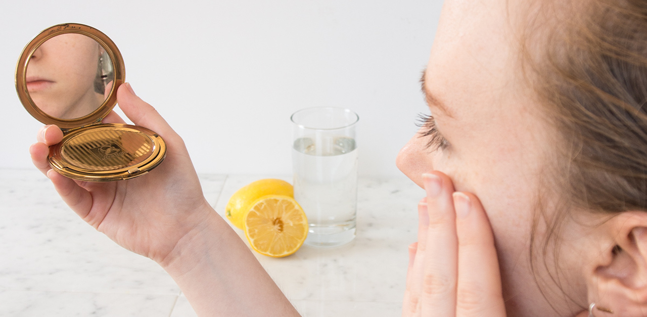 The Key To Your Joint Pain May Lie In A Simple Squeeze Of Lemon How Unbelievable Littlethings Com the key to your joint pain may lie in a