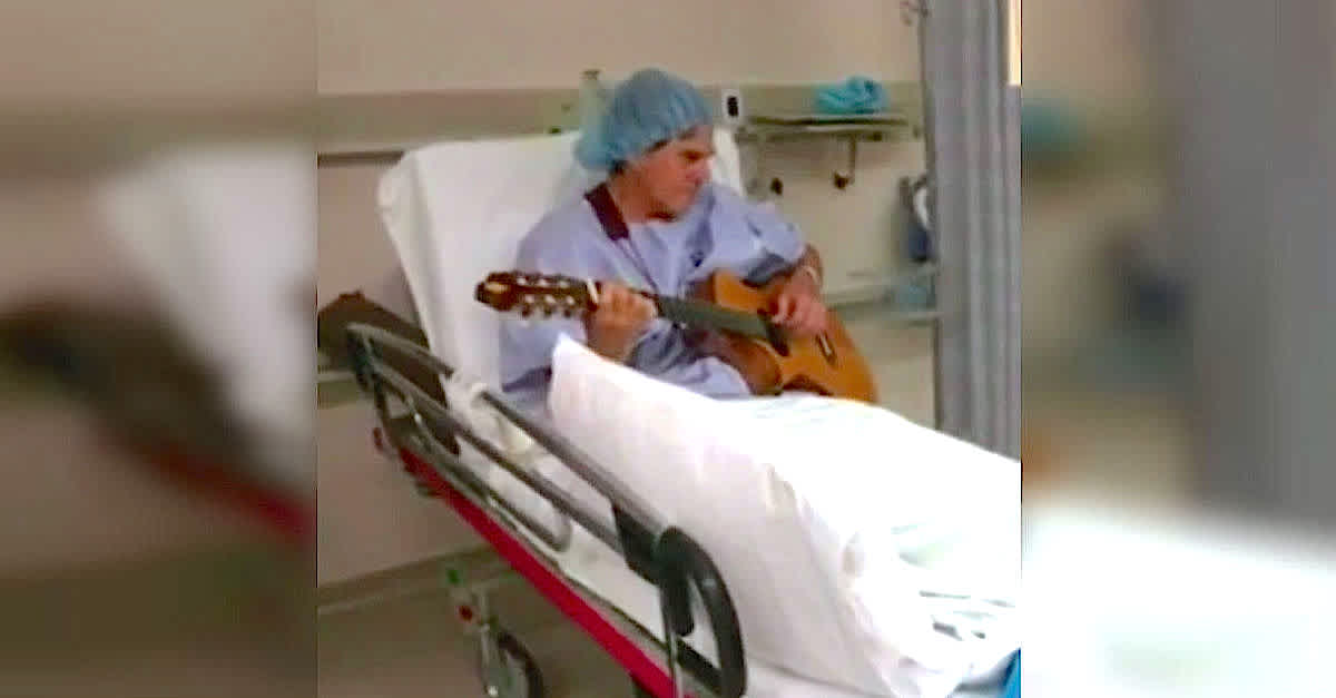 Doctor And Patient Play Music Together Minutes Before Surgery ...