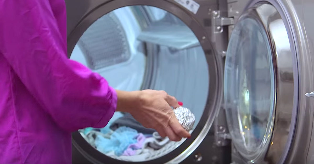 She Throws A Ball Of Tin Foil In Her Laundry. The Reason? BRILLIANT