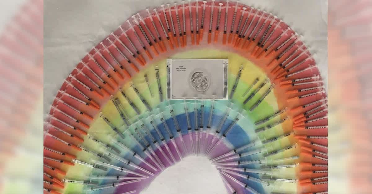 Photo of 'Rainbow' Baby Surrounded by Mother's Syringes Goes Viral