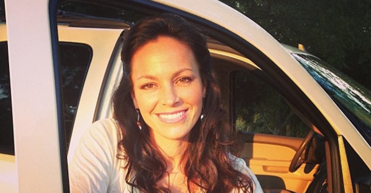 BREAKING: Joey Feek, Singer-Songwriter, Passes Away After Brave 9-Month