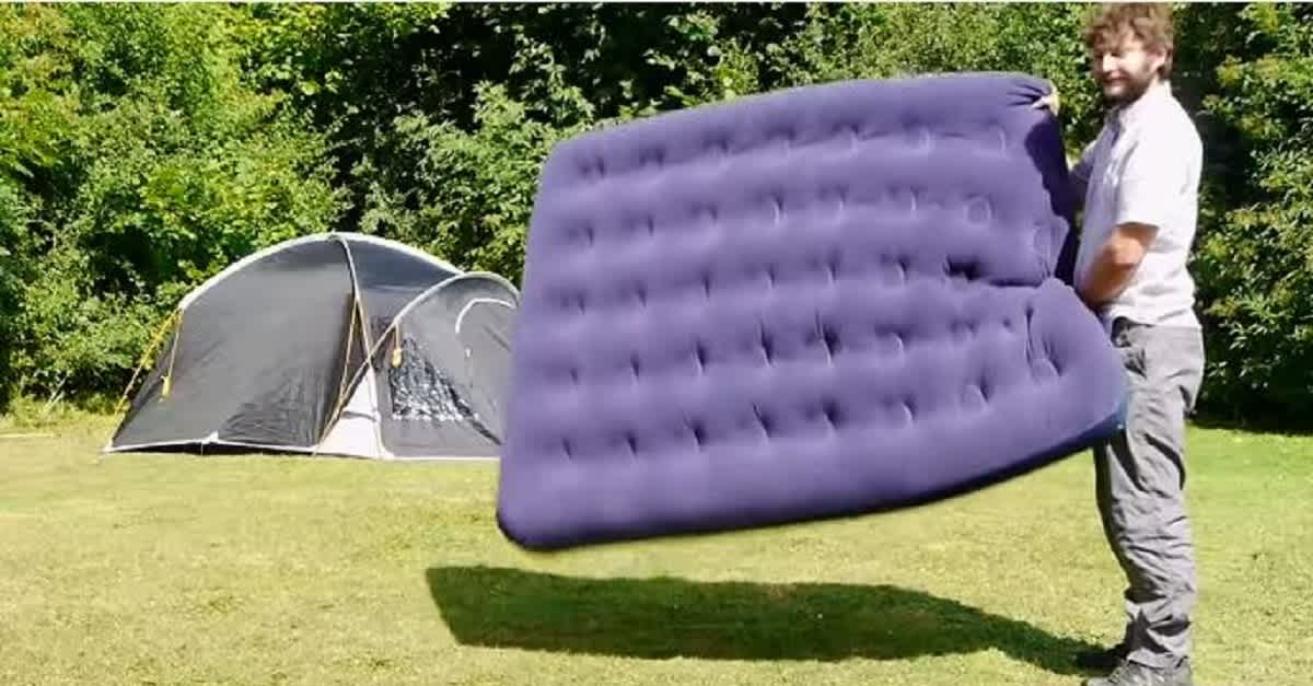 This Man Forgot An Air Pump. How He Blows Up His Air Mattress? Not How ...