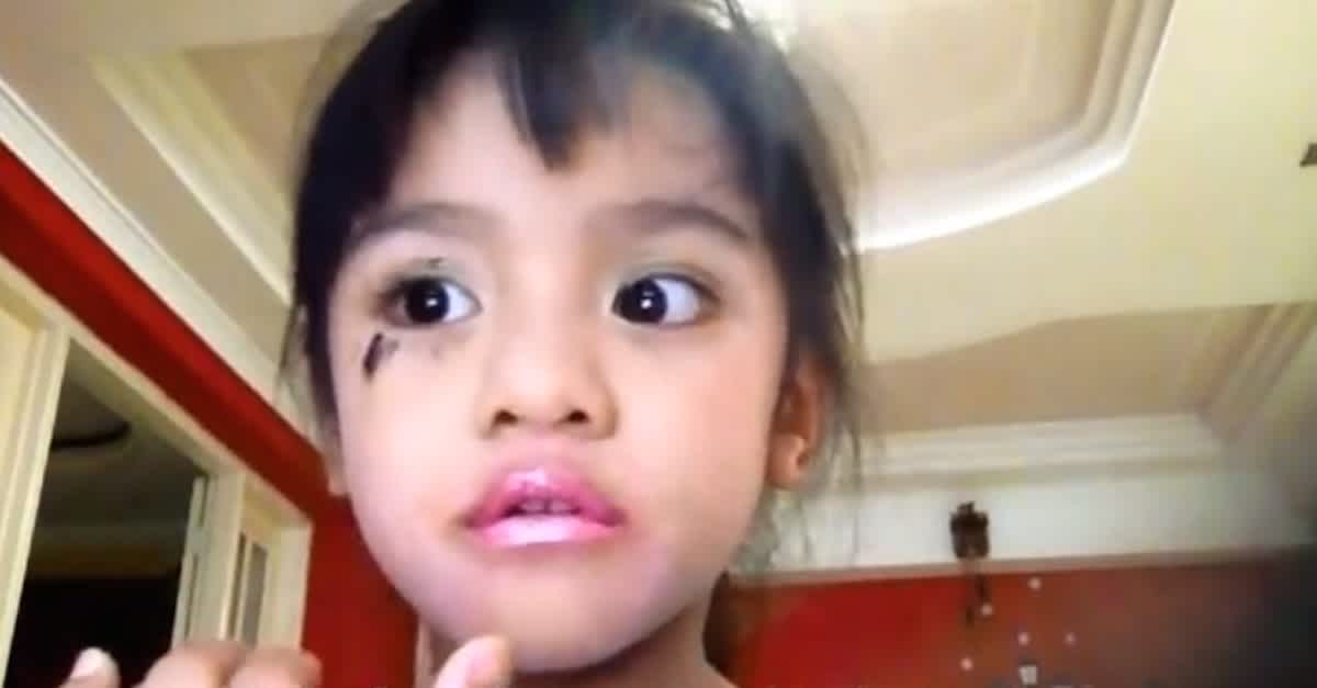 Little Girl Mom's Makeup Without And Then? OMG! |