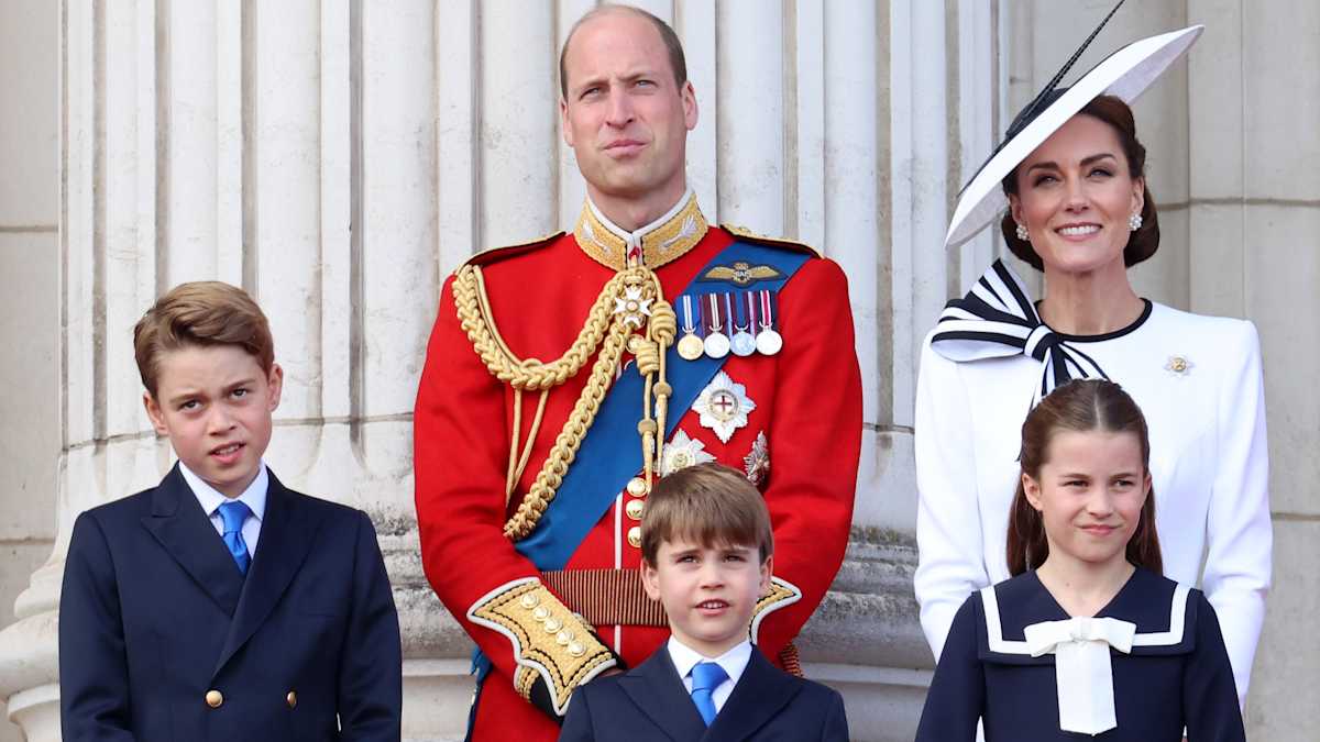 Sweet Photo Shows Prince William Celebrating His 42nd Birthday
