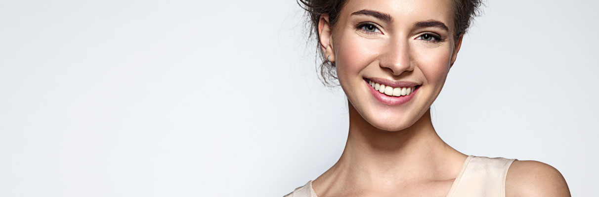 Kann Man Zahnersatz Auf Raten Bezahlen  - Was Rät Die Verbraucherzentrale Generell Zu Auslandsbehandlungen Beim Zahnarzt ?