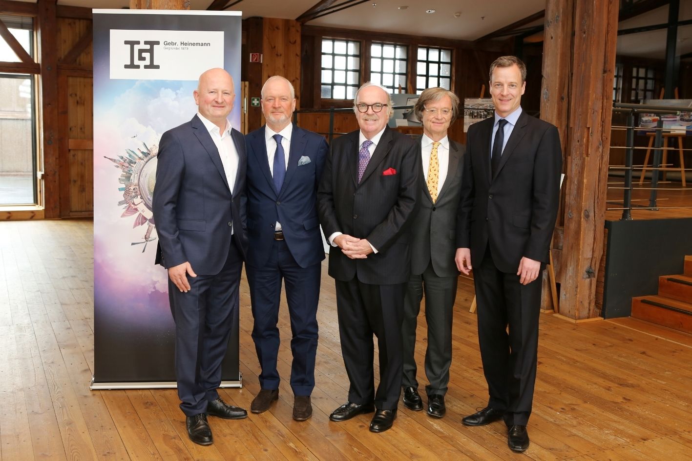https://www.gebr-heinemann.de/var/corporate/storage/images/_aliases/k2000/8/8/7/8/608788-1-eng-GB/FE4A6116.JPG