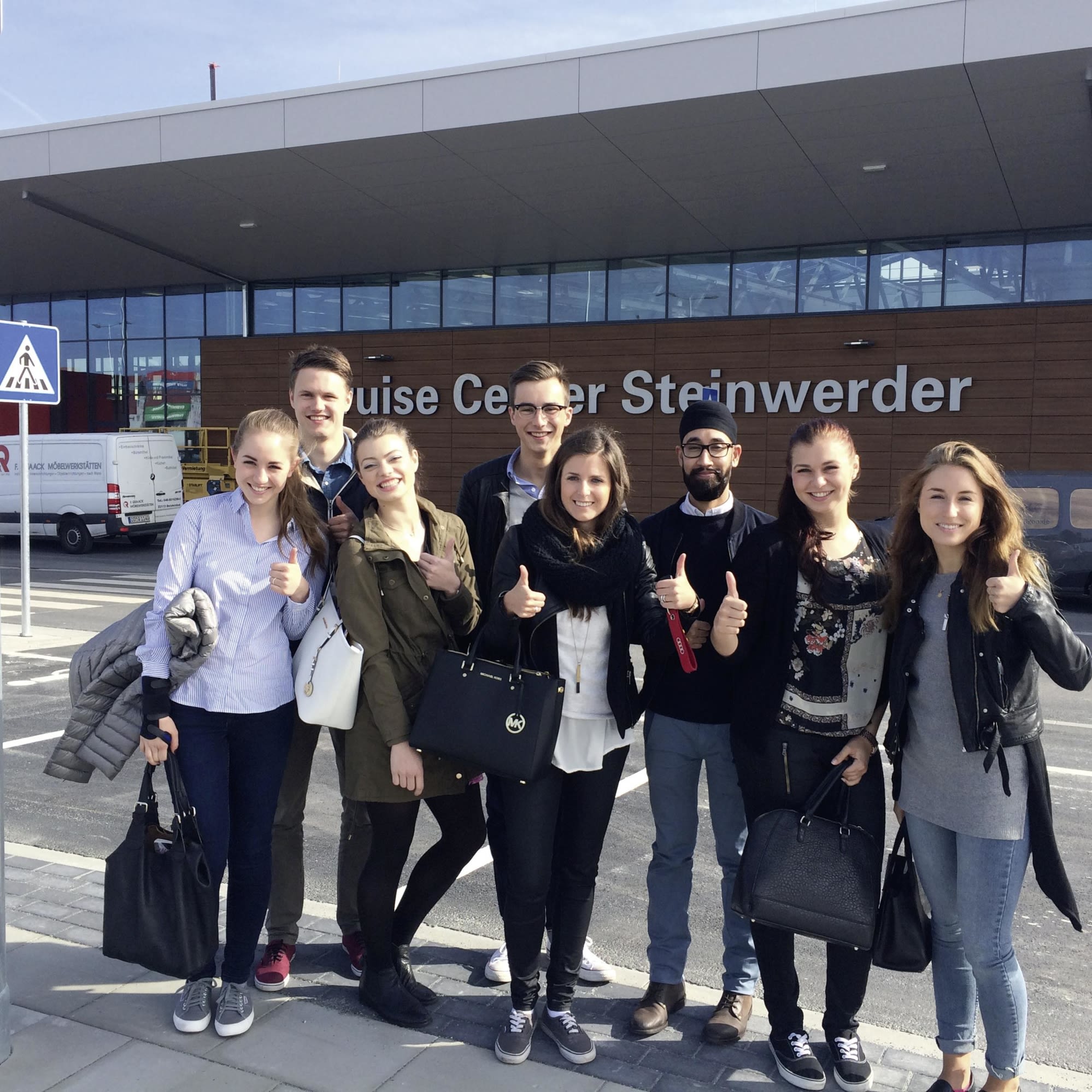 PRESS Trainees-Destination-Shop-Hamburg.jpg